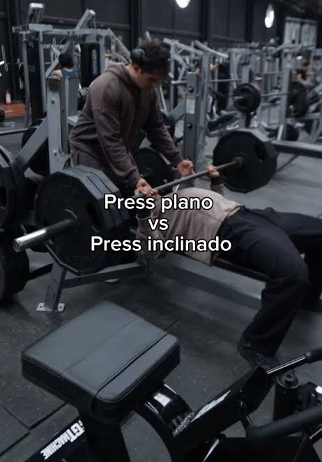Press inclinado vs press plano